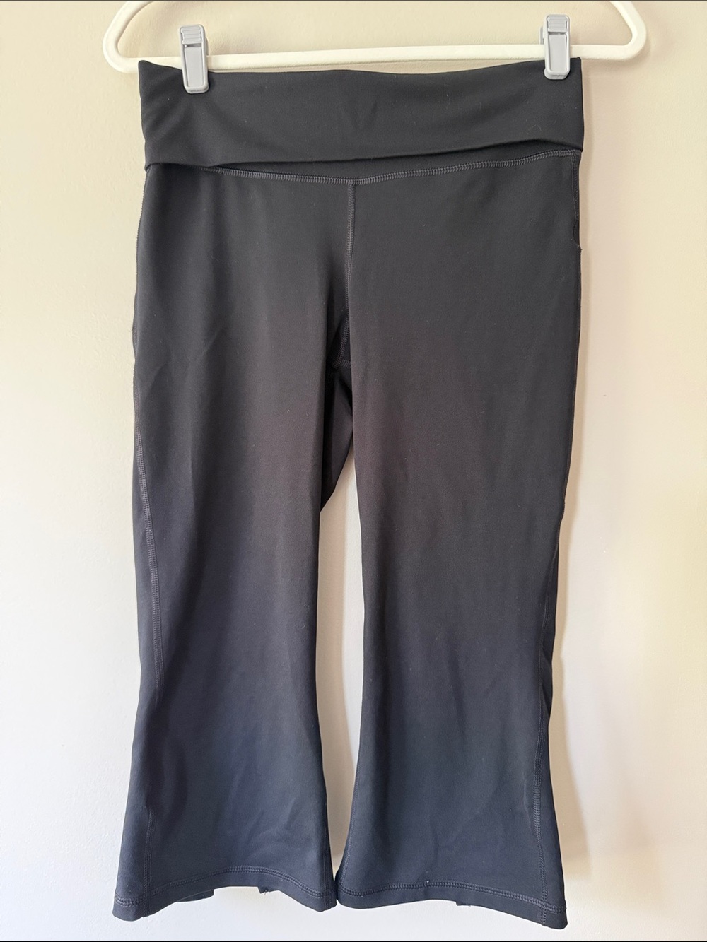 Old Navy Black Fold-Over Waist Cropped Flare Yoga Pants